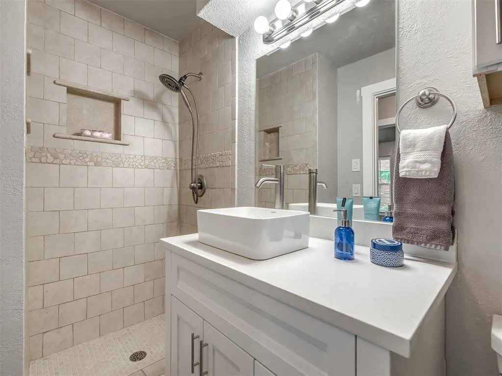 Photo 35 — 6500 N Grand Boulevard 119, Oklahoma City, OK 73116