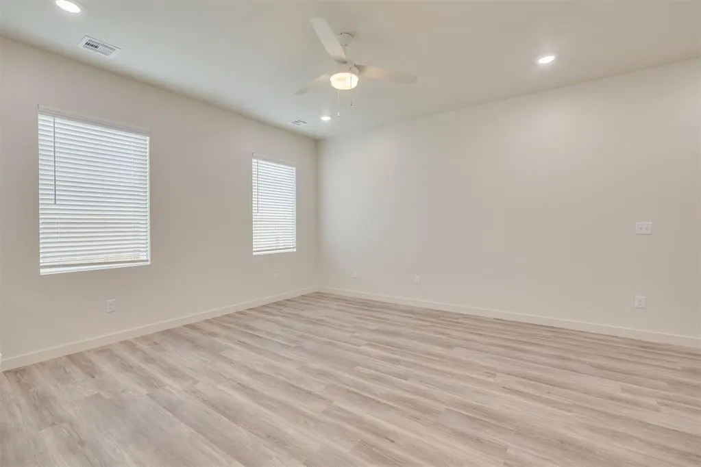 Photo 11 — 8905 NW 109th Lane, Oklahoma City, OK 73162
