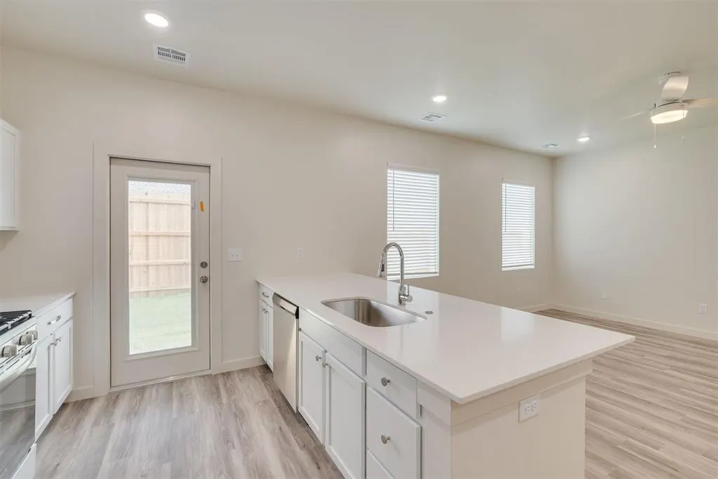 Photo 17 — 8905 NW 109th Lane, Oklahoma City, OK 73162