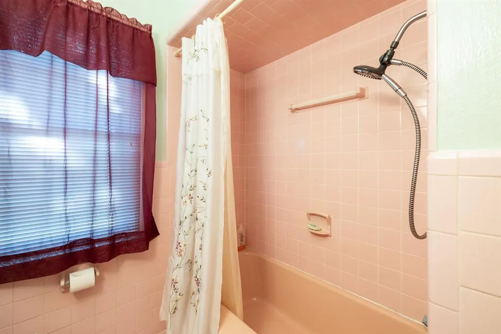 Photo 20 — 200 Campbell Street, Broken Bow, OK 74728