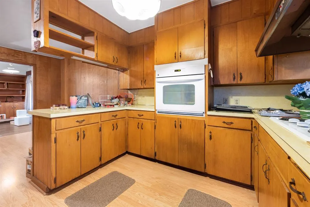 Photo 32 — 200 Campbell Street, Broken Bow, OK 74728