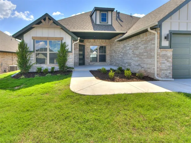 Photo 2 — 9220 SW 43rd Street, Oklahoma City, OK 73179