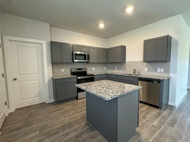 Photo 7 — 17010 Lantana Loop, Newalla, OK 74857