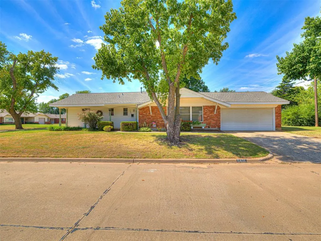 Front exterior — 7401 NW 28th Terrace, Bethany, OK 73008