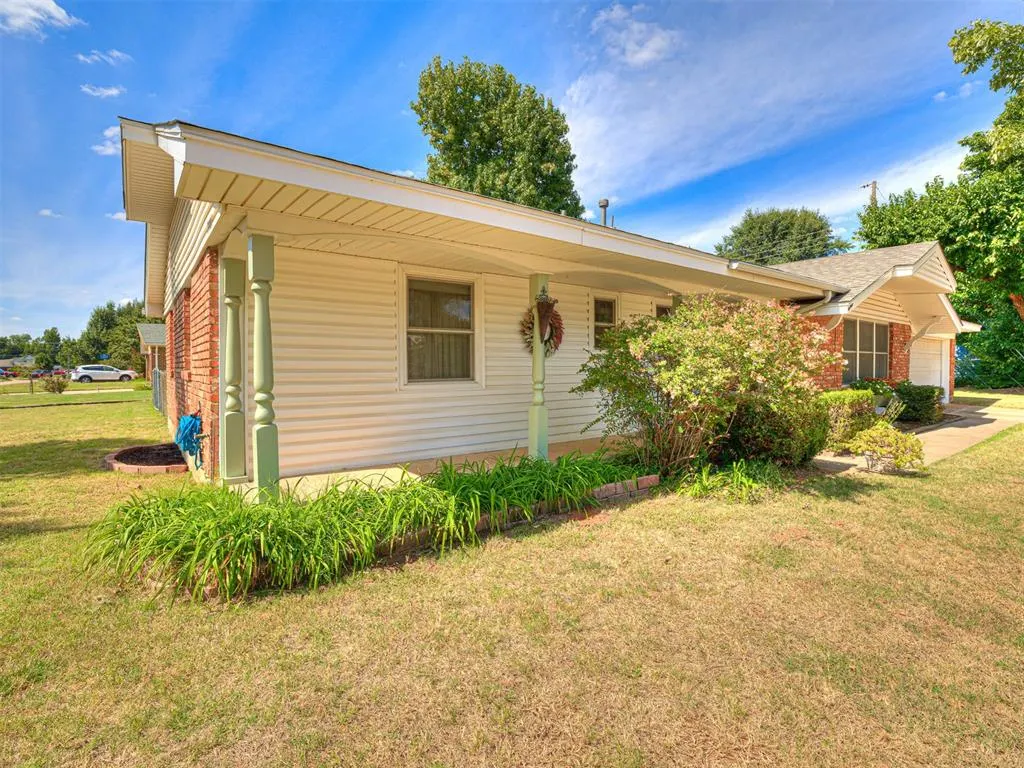 Photo 4 — 7401 NW 28th Terrace, Bethany, OK 73008