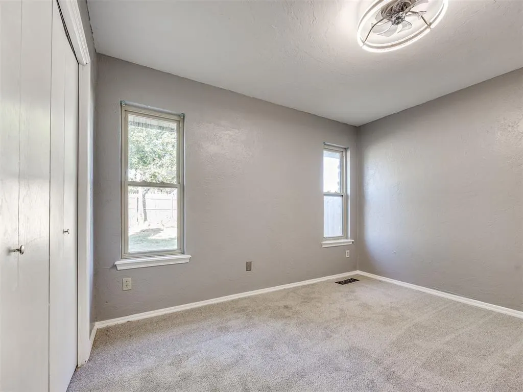 Photo 32 — 8713 Rolling Green Avenue, Oklahoma City, OK 73132