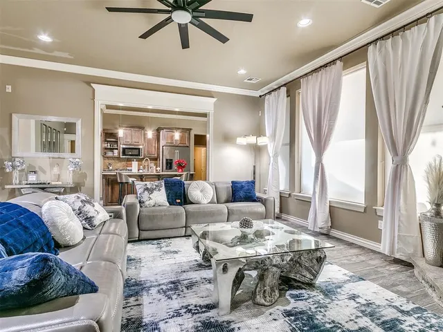 Photo 7 — 6203 N Stinchcomb Avenue, Oklahoma City, OK 73132
