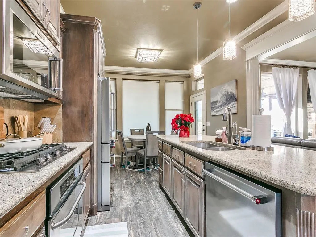 Photo 9 — 6203 N Stinchcomb Avenue, Oklahoma City, OK 73132