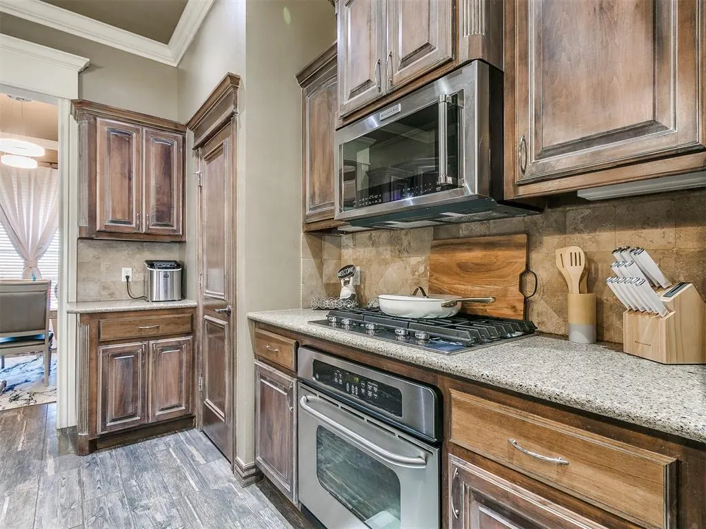 Photo 10 — 6203 N Stinchcomb Avenue, Oklahoma City, OK 73132