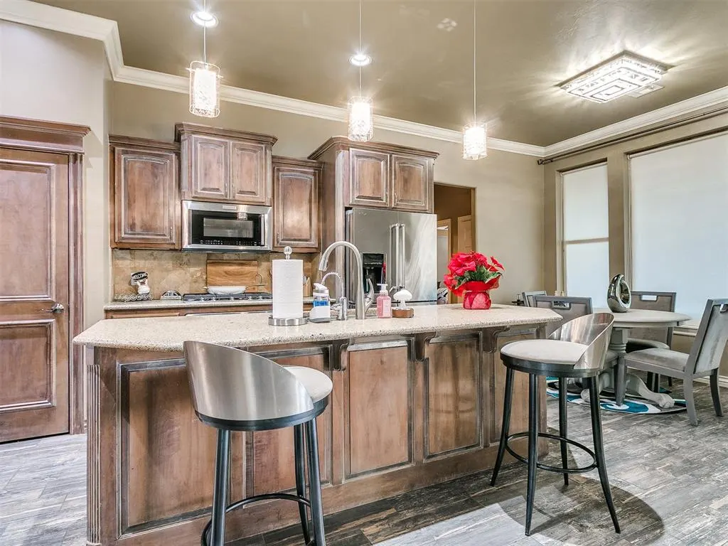 Photo 11 — 6203 N Stinchcomb Avenue, Oklahoma City, OK 73132