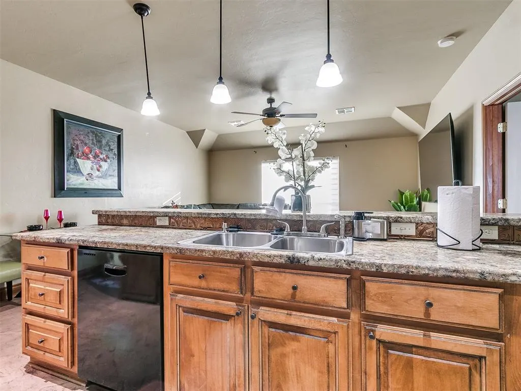 Photo 41 — 6203 N Stinchcomb Avenue, Oklahoma City, OK 73132