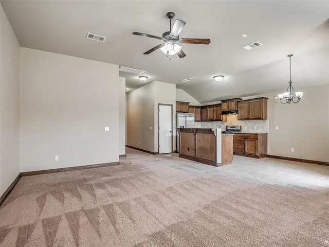 Photo 3 — 9500 SW 27th Street, Oklahoma City, OK 73128