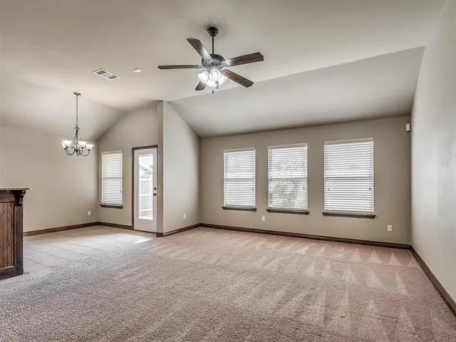 Photo 6 — 9500 SW 27th Street, Oklahoma City, OK 73128