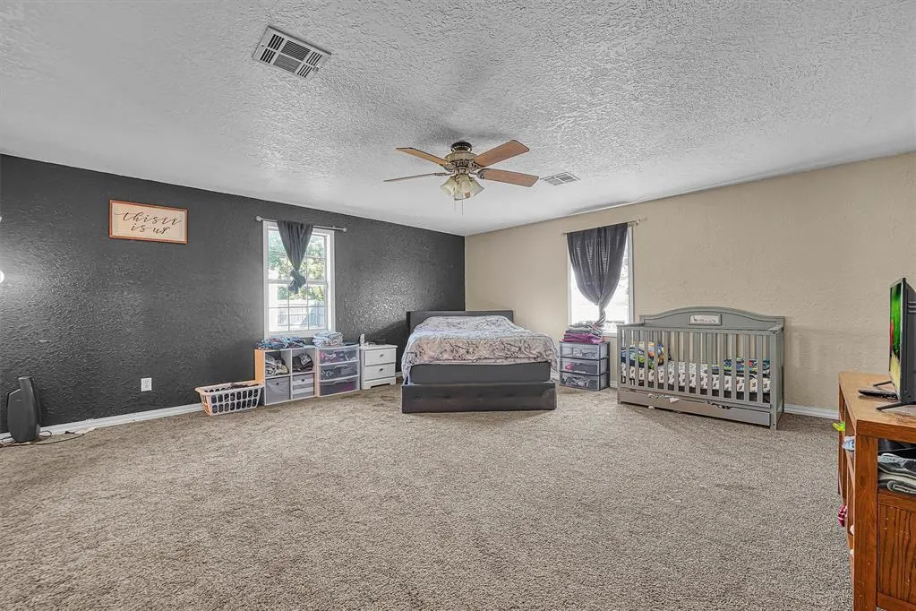 Photo 13 — 1410 N 5th Street, Sayre, OK 73662