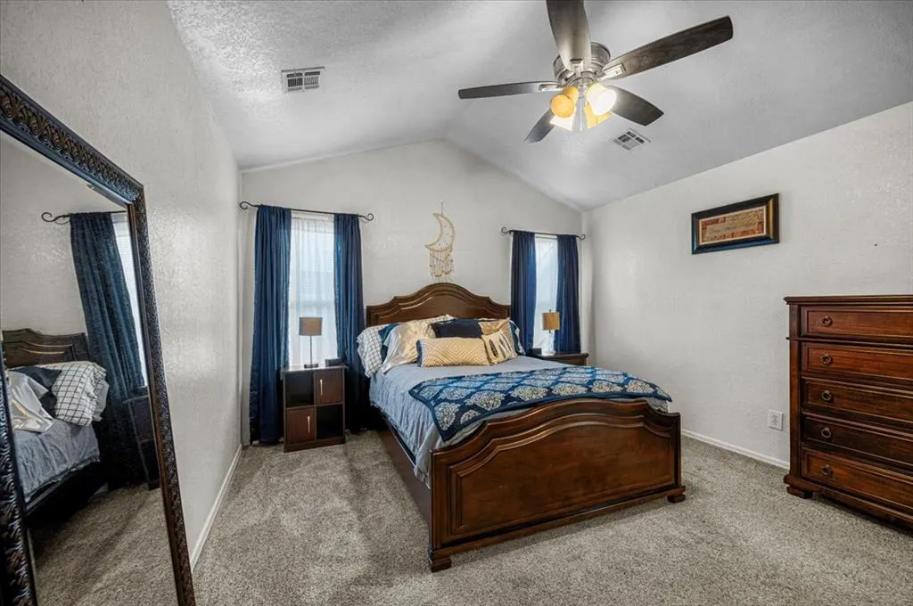 Photo 24 — 7917 Wilshire Ridge Drive, Oklahoma City, OK 73132
