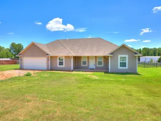 Sold home at 1400 Hillside Terrace