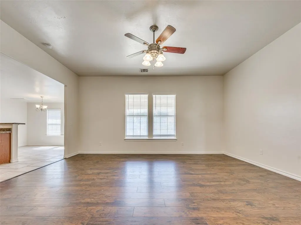 Photo 3 — 1400 Hillside Terrace, Blanchard, OK 73010