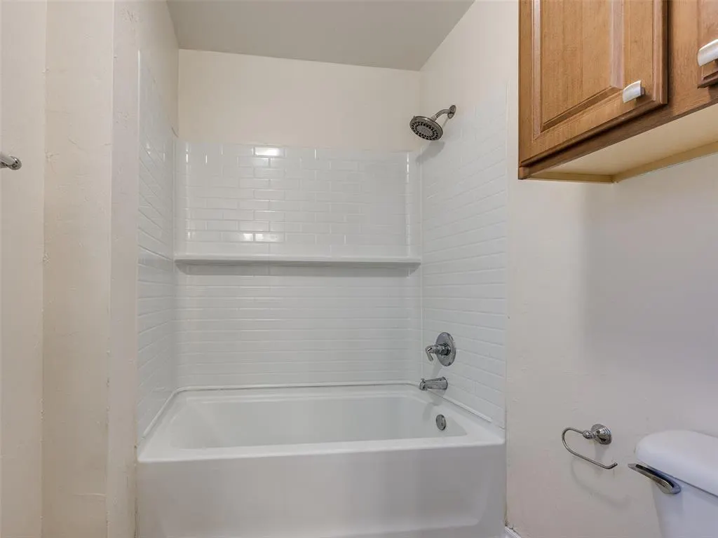Photo 10 — 1400 Hillside Terrace, Blanchard, OK 73010
