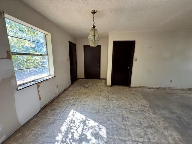 Photo 6 — 522 W Highland Street, Tecumseh, OK 74873