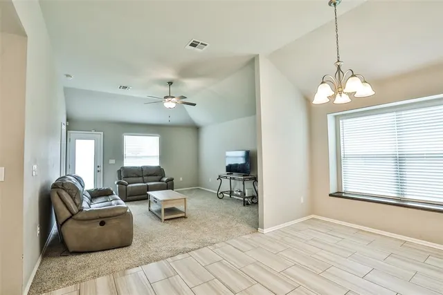Photo 6 — 11632 SW 9th Street, Yukon, OK 73099