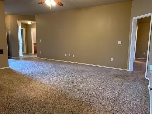 Photo 3 — 605 E Juniper Lane, Mustang, OK 73064