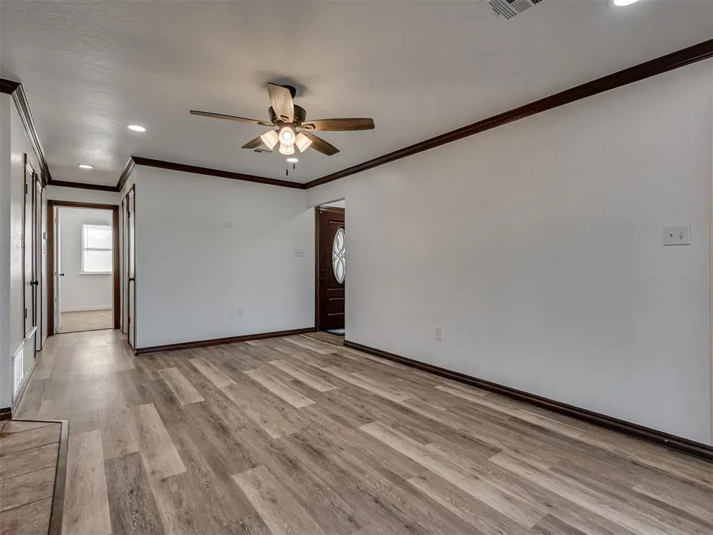 Photo 11 — 2620 NE Euclid Avenue, Lawton, OK 73507