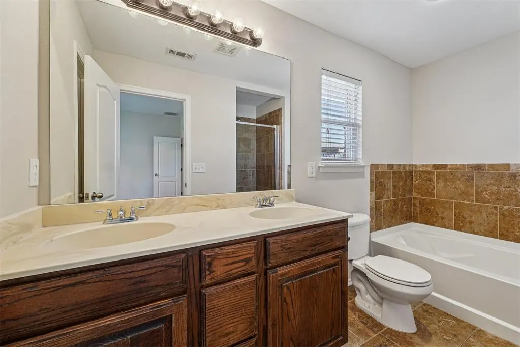 Photo 11 — 4700 SE 81st Street, Oklahoma City, OK 73135