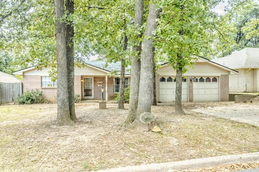 Front exterior — 5020 NW 19th Terrace, Oklahoma City, OK 73127