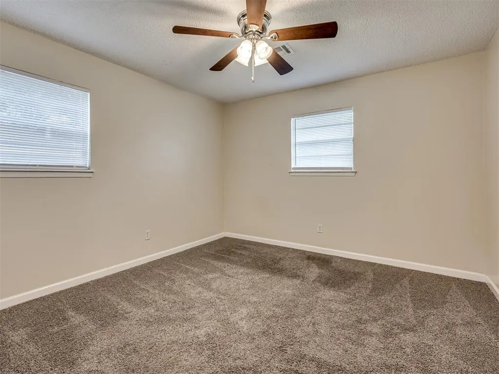 Photo 18 — 806 E Midland Street, Shawnee, OK 74804