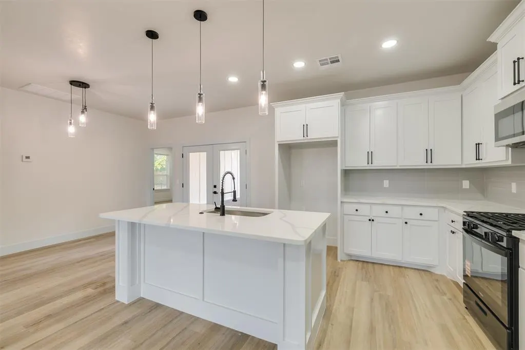 Photo 11 — 716 SE 22nd Street, Oklahoma City, OK 73129