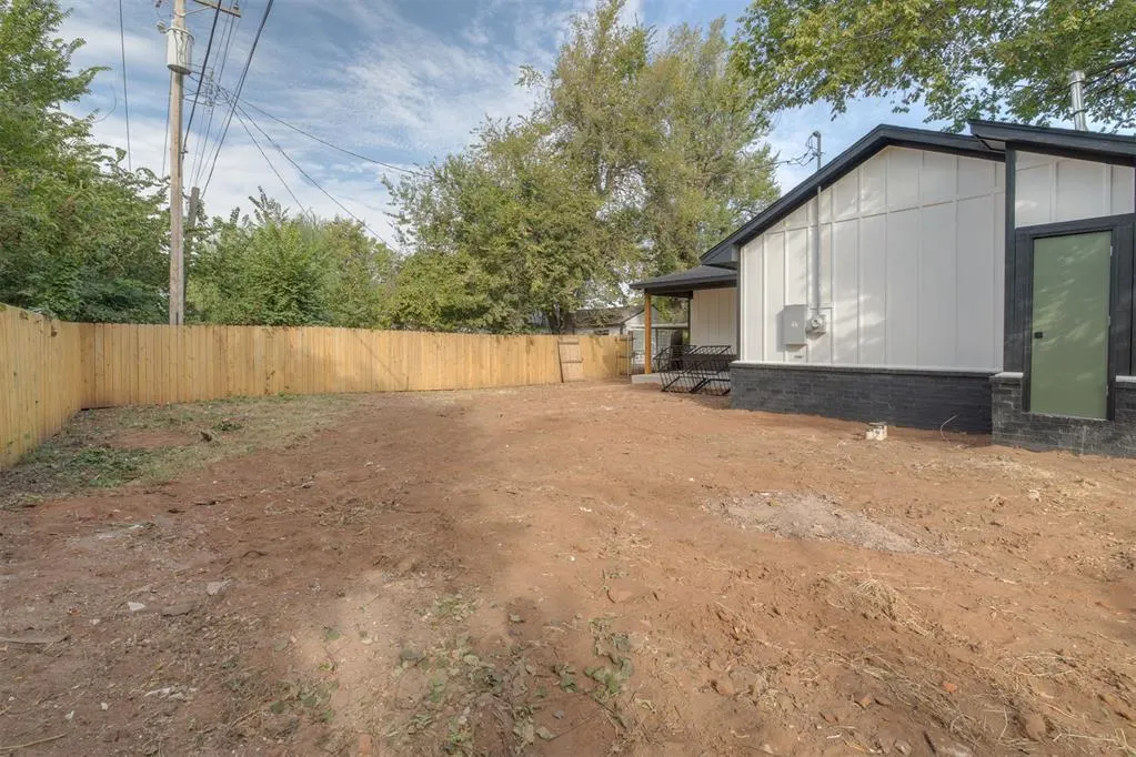 Photo 49 — 716 SE 22nd Street, Oklahoma City, OK 73129
