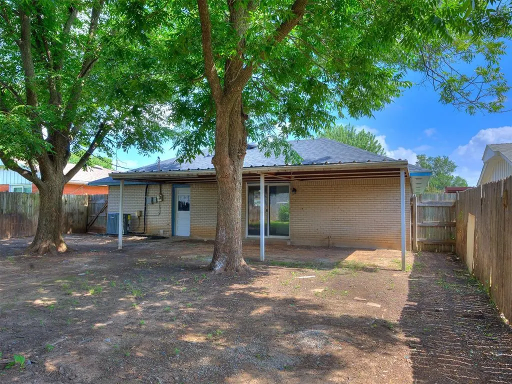 Photo 5 — 3044 S Madole Boulevard, Oklahoma City, OK 73159