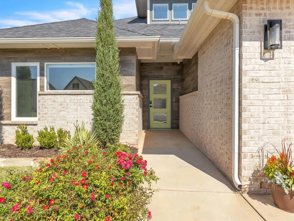 Photo 3 — 7717 NW 136th Terrace, Oklahoma City, OK 73142