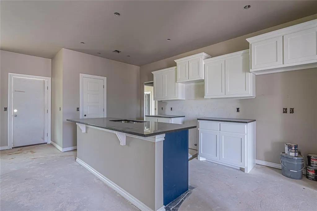 Photo 5 — 1405 Coffey Drive, Perry, OK 73077