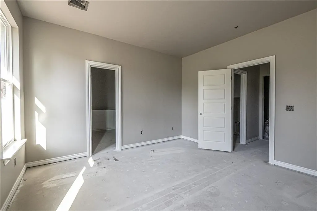 Photo 9 — 1405 Coffey Drive, Perry, OK 73077