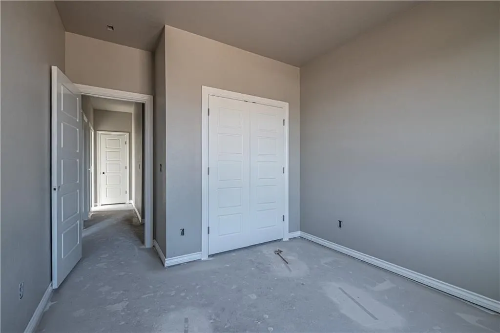Photo 12 — 1405 Coffey Drive, Perry, OK 73077
