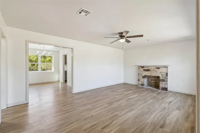Photo 3 — 2715 N Missouri Avenue, Oklahoma City, OK 73111