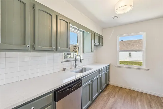 Photo 6 — 2715 N Missouri Avenue, Oklahoma City, OK 73111