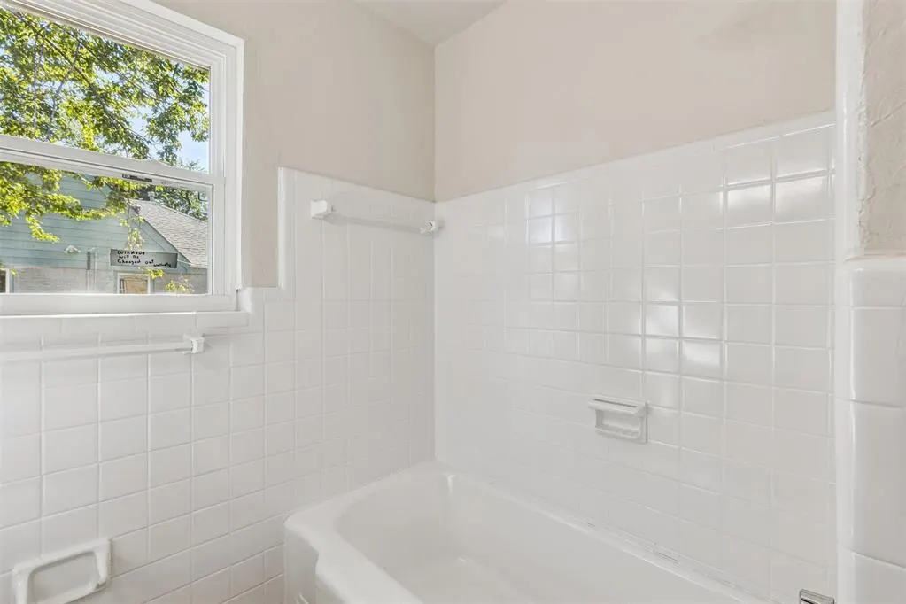 Photo 18 — 2715 N Missouri Avenue, Oklahoma City, OK 73111