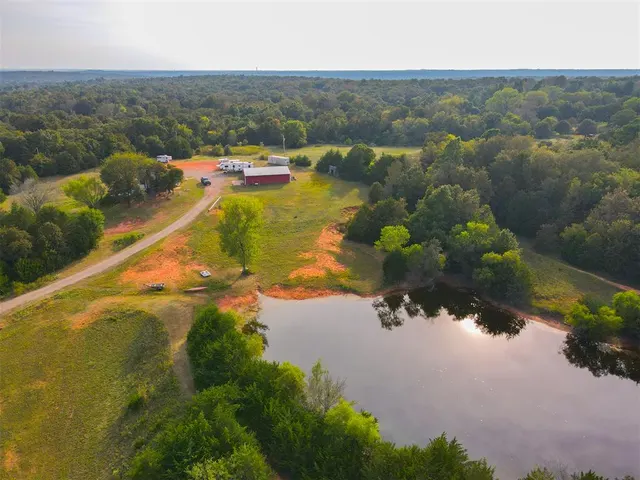 Photo 2 — 5560 NE 156th Avenue, Newalla, OK 74857