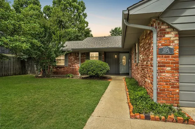 Photo 3 — 3725 N Grant Avenue, Bethany, OK 73008