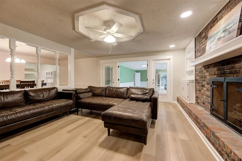 Photo 4 — 3725 N Grant Avenue, Bethany, OK 73008