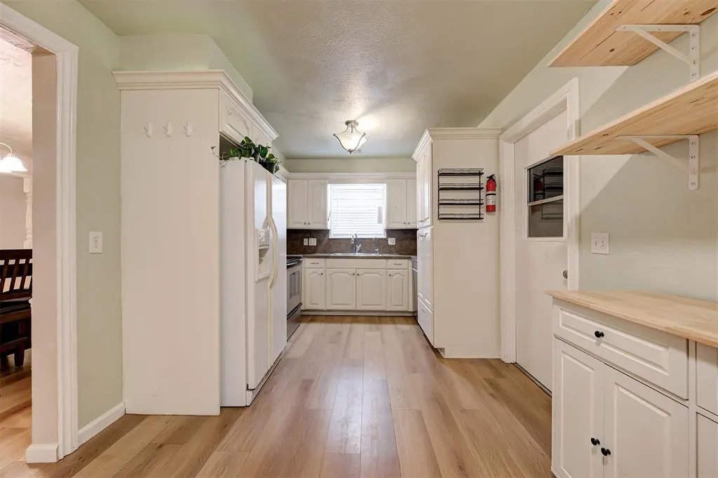 Photo 13 — 3725 N Grant Avenue, Bethany, OK 73008