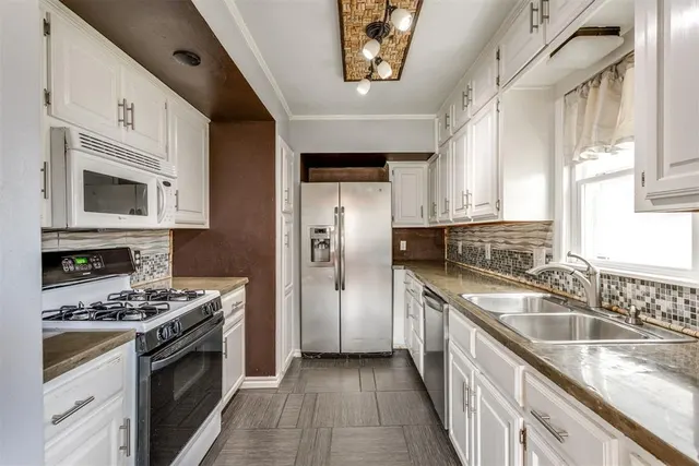 Photo 3 — 3013 NW 24th Street, Oklahoma City, OK 73107