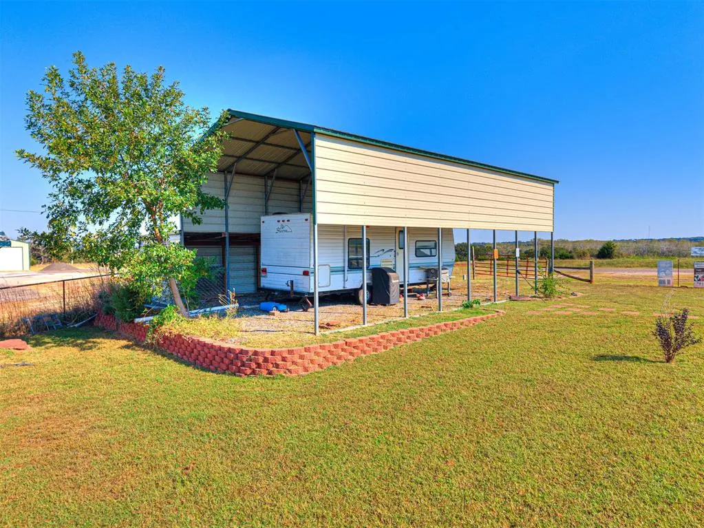 Photo 20 — 331946 E HIGHWAY 66 Route, Wellston, OK 74881