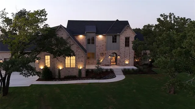 Photo 2 — 9713 NE 146th Terrace, Jones, OK 73049