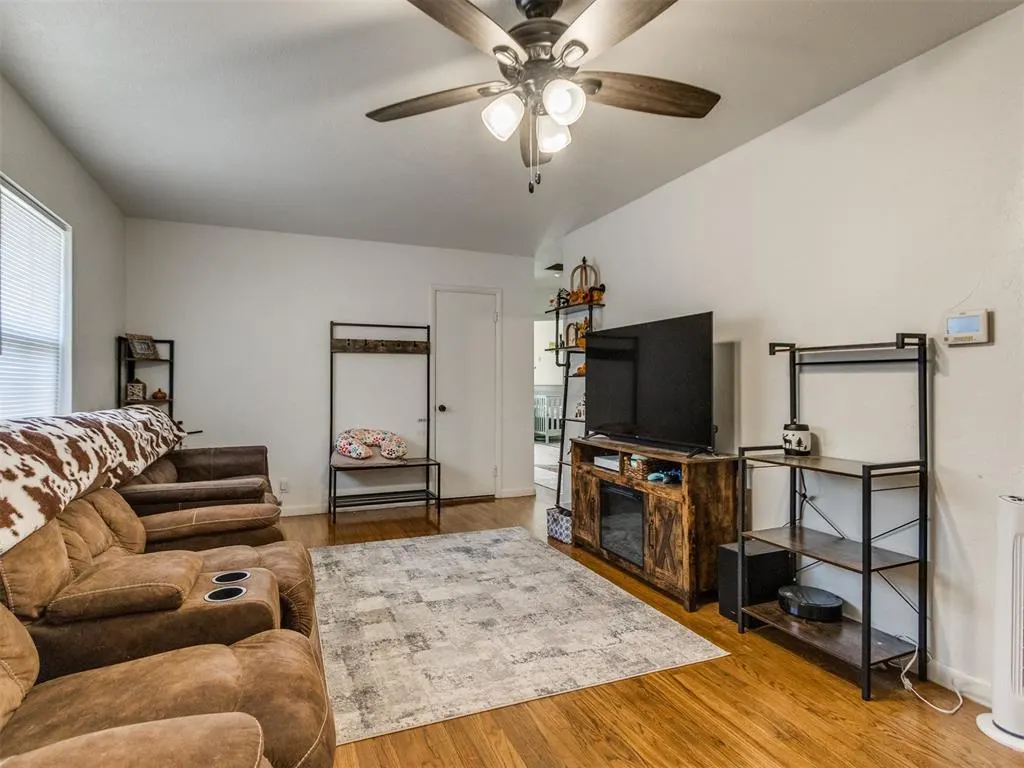 Photo 28 — 1103 E 11th Street, Shawnee, OK 74801