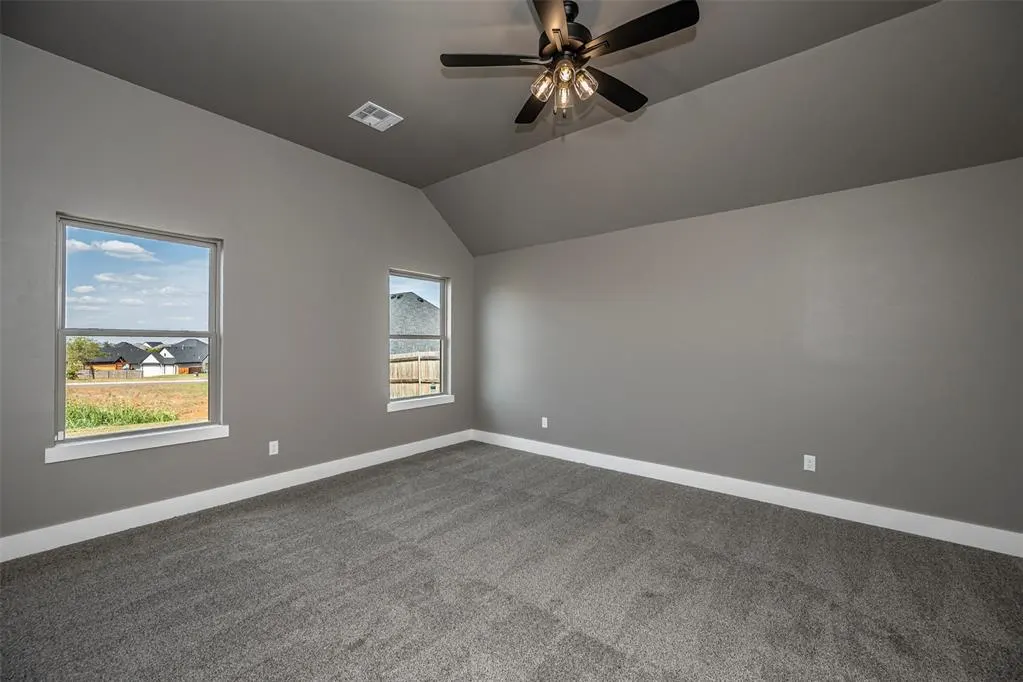 Photo 15 — 11609 NW 104 Th Street, Yukon, OK 73099