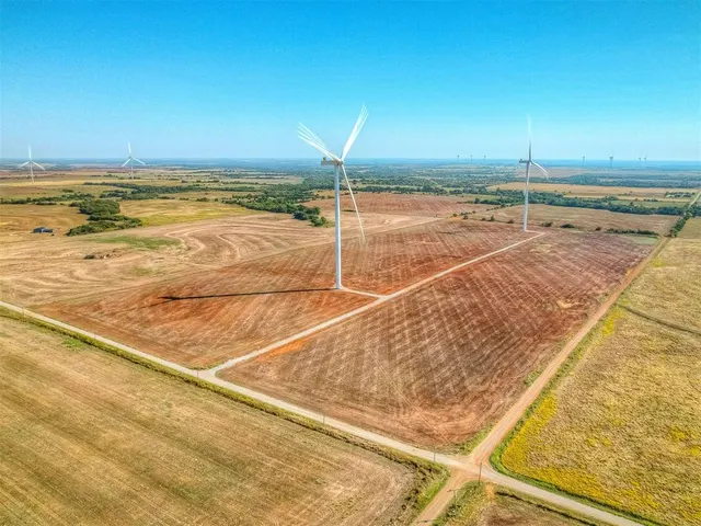 Photo 2 — 15100 W 70 Road, Crescent, OK 73028