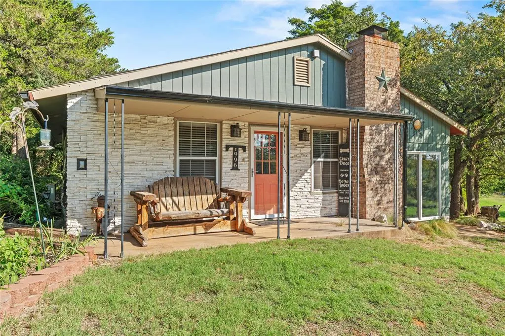 Front exterior — 21960 Ninth Place, Hinton, OK 73047